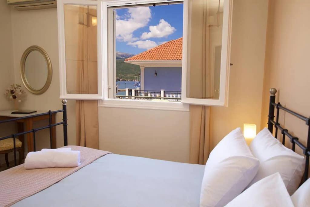 Casa Di Vito, 10M From Sami'S Main Square Apartment Екстериор снимка