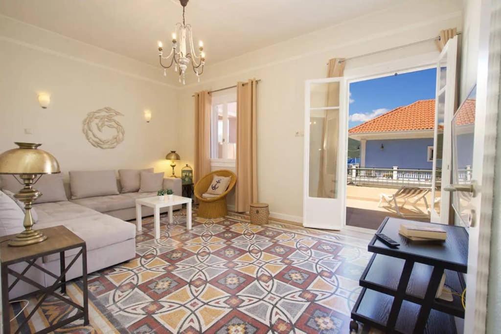 Casa Di Vito, 10M From Sami'S Main Square Apartment Екстериор снимка