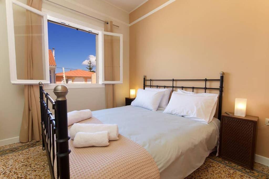 Casa Di Vito, 10M From Sami'S Main Square Apartment Екстериор снимка