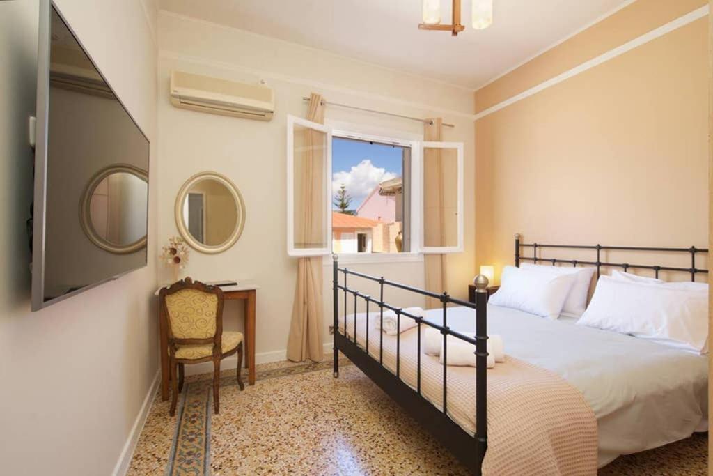 Casa Di Vito, 10M From Sami'S Main Square Apartment Екстериор снимка